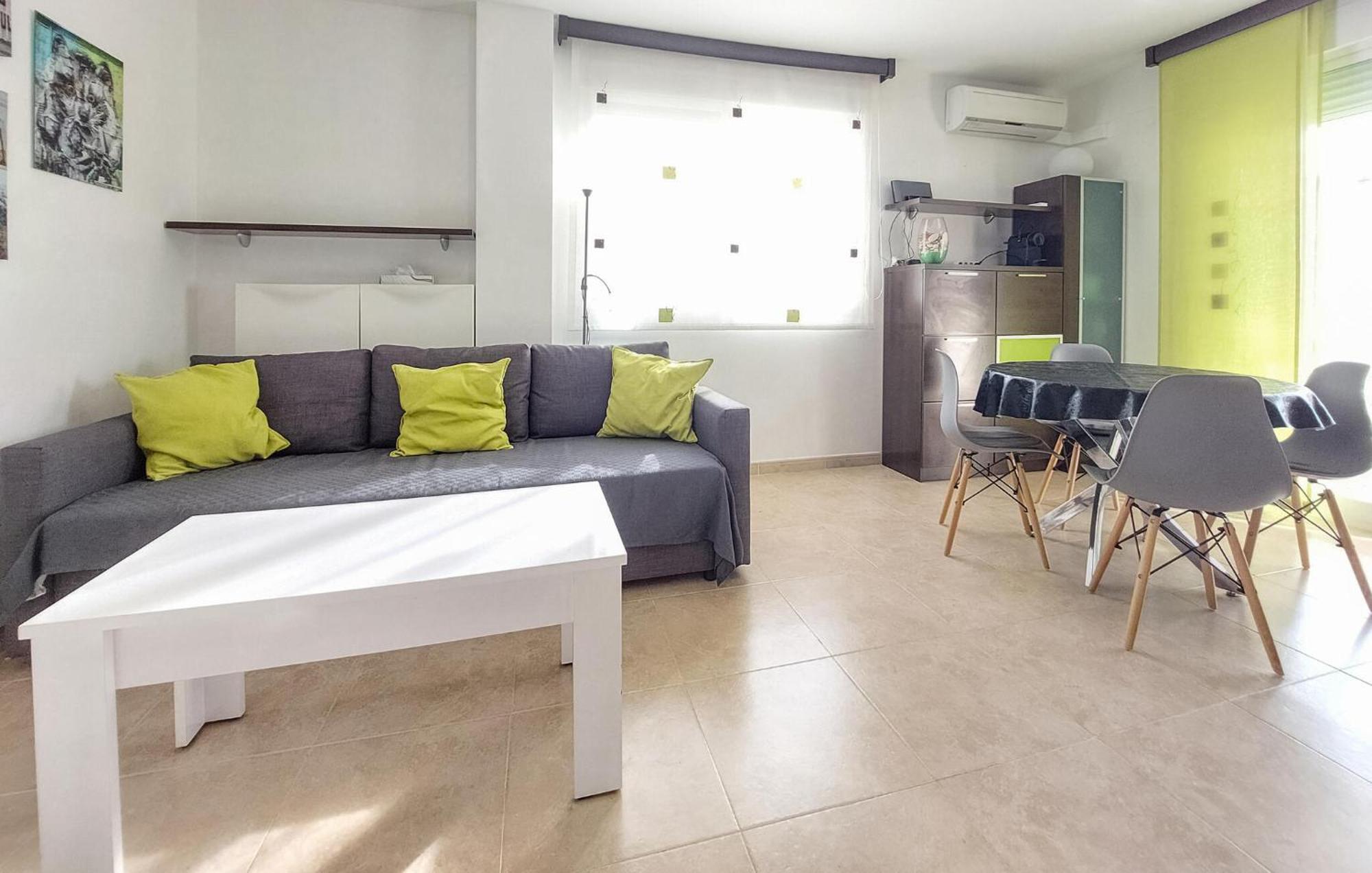 Cozy Apartment In Moncofa Playa With Kitchen ภายนอก รูปภาพ